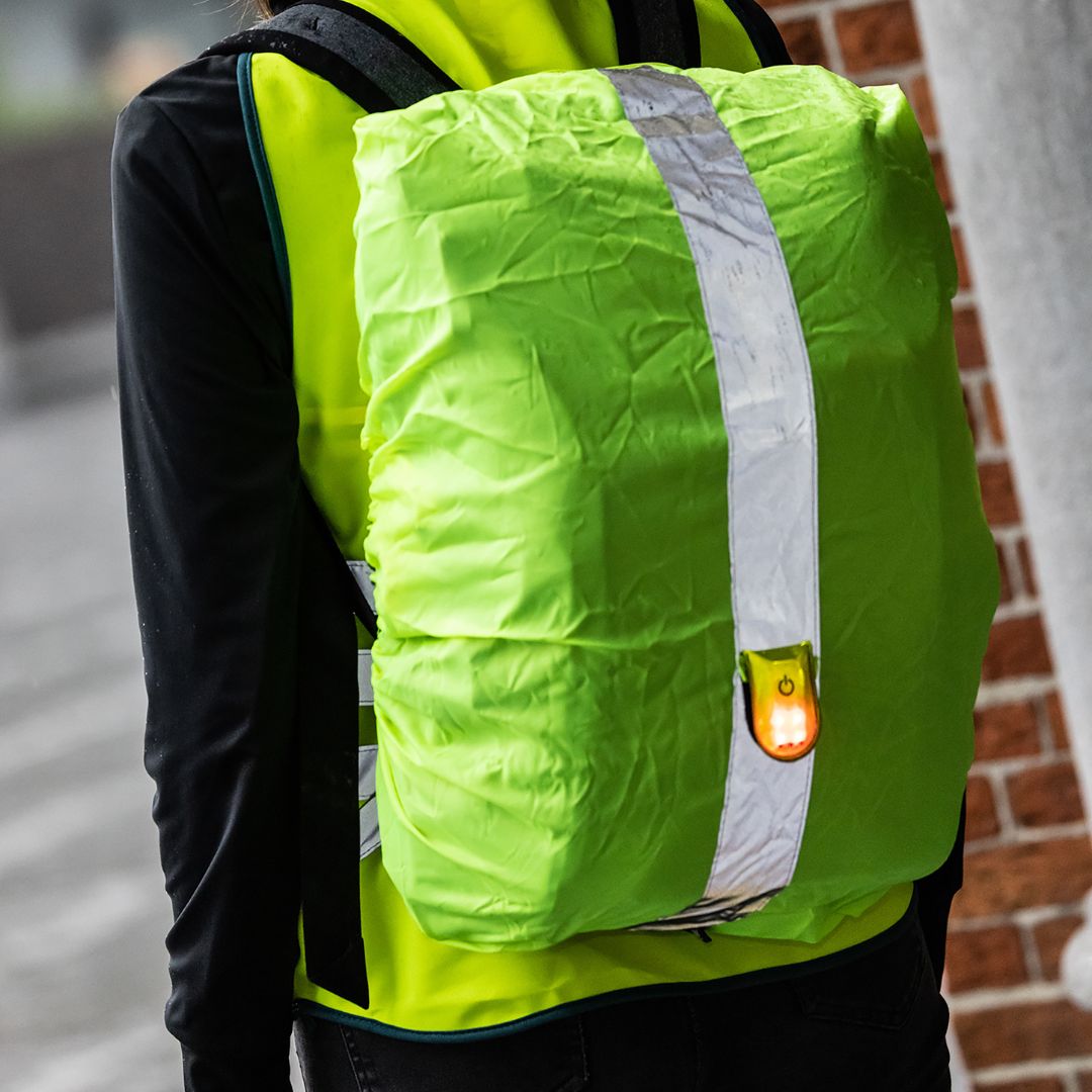 B2B Wowow Bagcover Yellow in Bag