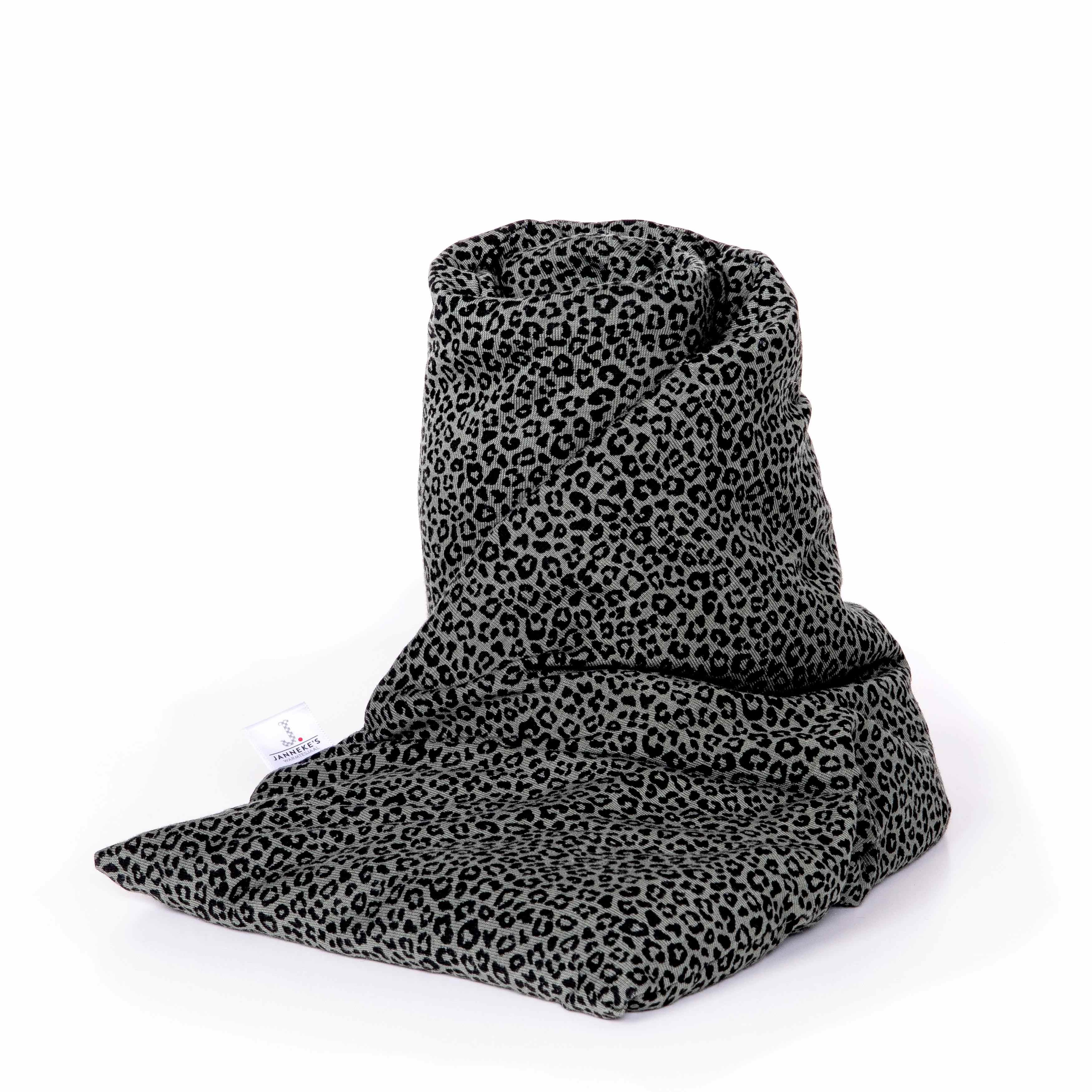 Jannekes warmtesjaal met luipaardprint
